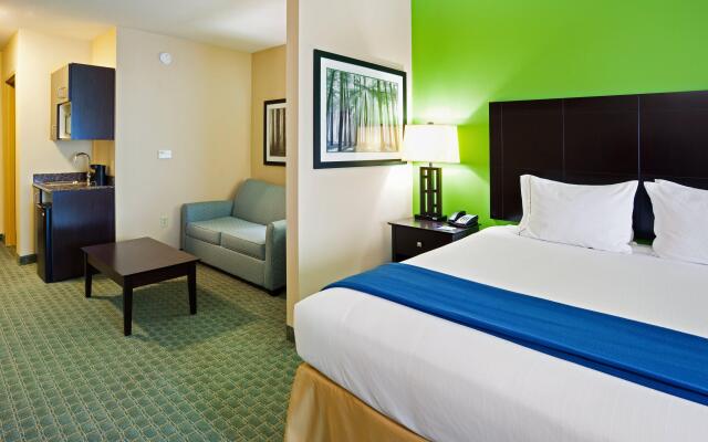 Holiday Inn Express & Suites Newport S by IHG