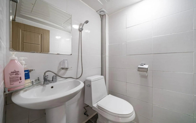 Yangsan Palace Pension