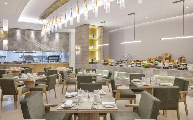 Hyatt Regency Izmir IstinyePark