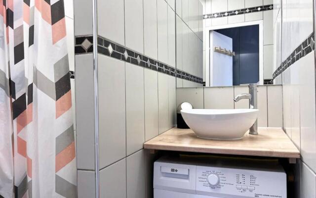 Appartement Bormes-les-Mimosas, 1 pièce, 2 personnes - FR-1-251-414