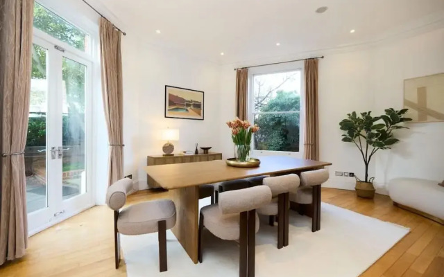 The Hampstead Getaway - Charming 5bdr Home With Conservatory