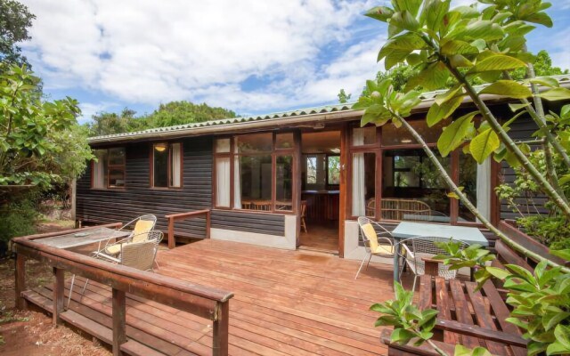 Woodlands Cottages & Camping