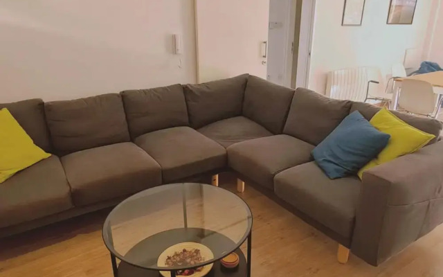 58 LIM - Stay Mystique Apartment