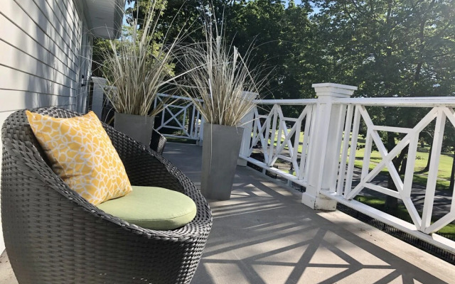 Greenview Manor Luxury Bed & Breakfast