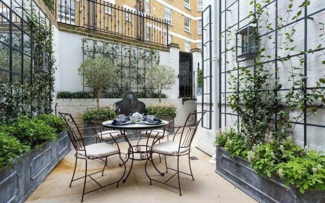 First Street III by Onefinestay