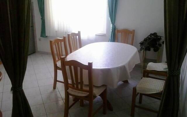 Apartments Divna Tomas