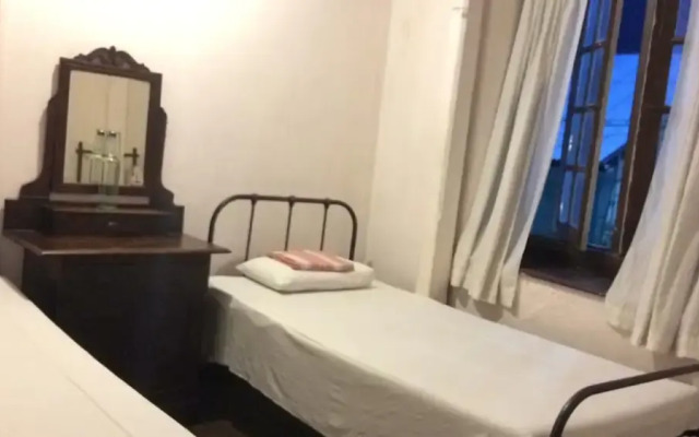 Olde Empire Hotel