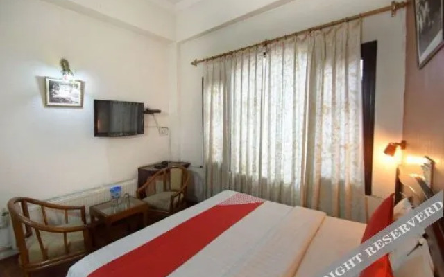 Hotel Nishat View