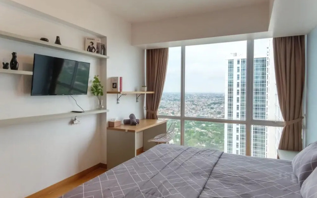 TwoSpaces Living at UResidence Apartment