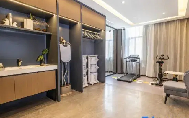 Home Selection Hotel (Aksu Branch)
