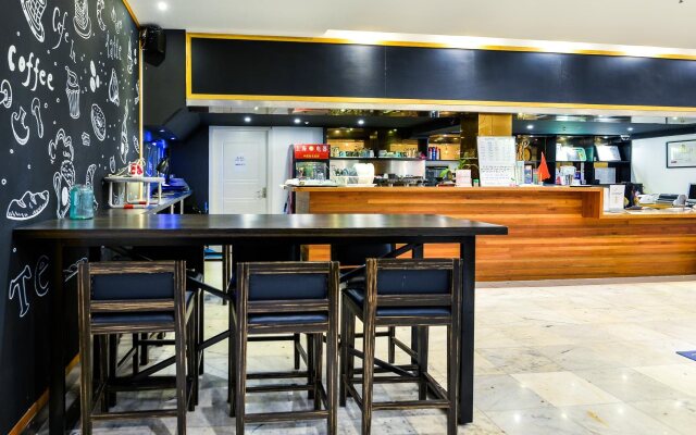 Shanghai Fish Inn Bund