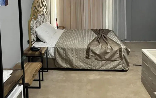 Si̇lva Deluxe Hotel
