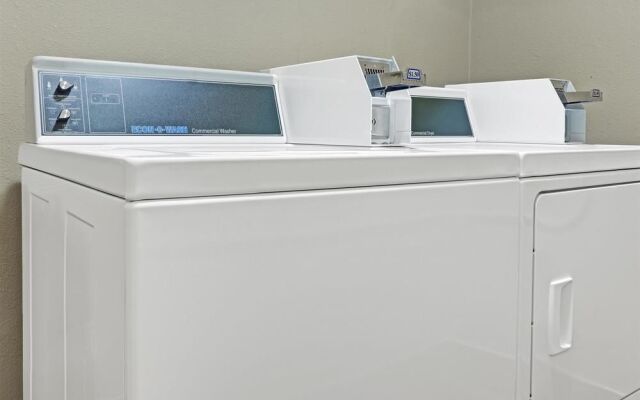 Travelodge Iowa City