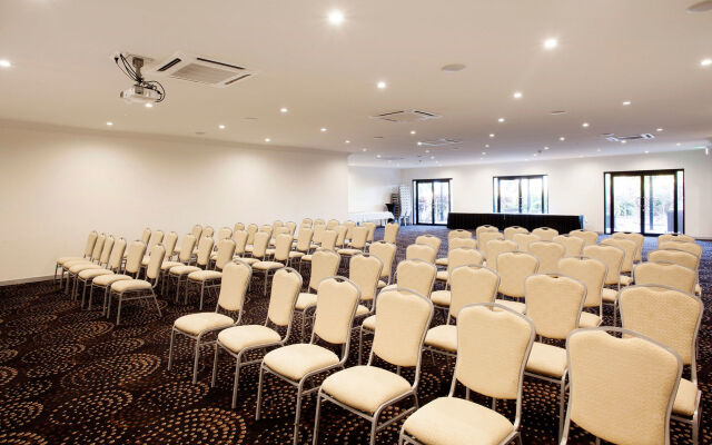 Nightelier Mission Beach