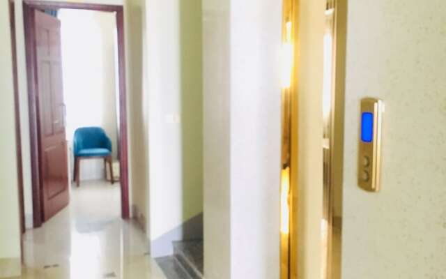 May House Hotel
