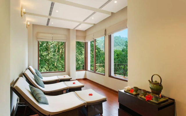 Corbett Gateway Resort & Spa