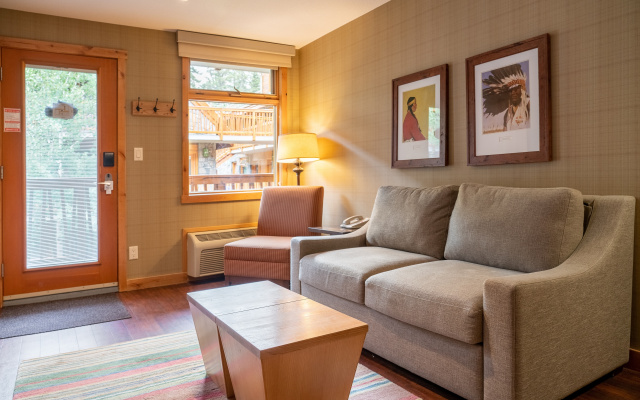 Fox Apartments - Banff - 1 & 2 Bedrooms