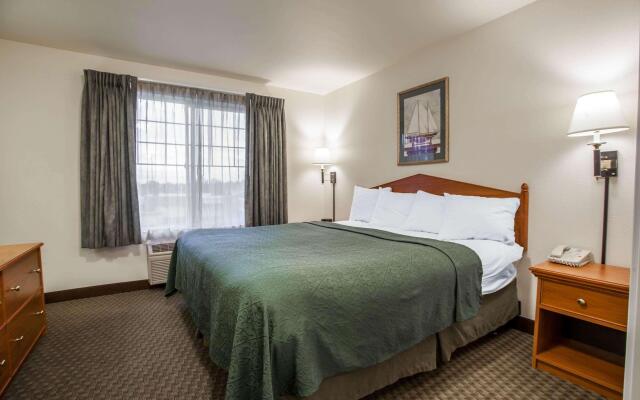 Quality Inn & Suites Federal Way - Seattle