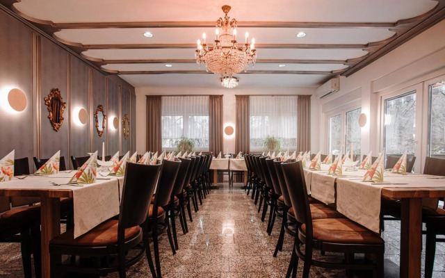 Hotel Restaurant Barbarossahof