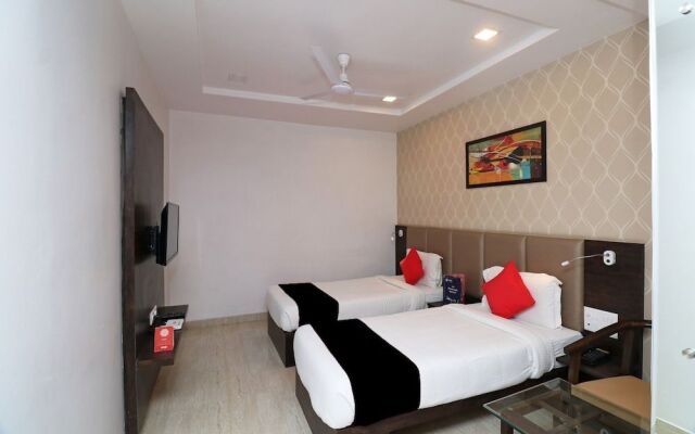 Capital O 23469 Hotel Ss Grandeur
