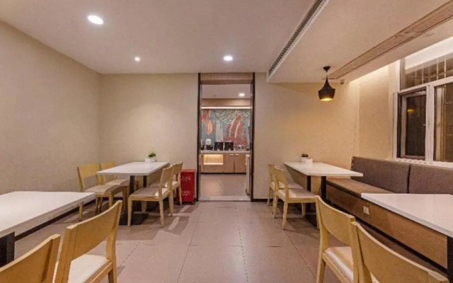 Hanting Hotel (Suzhou Liuyuan Tongjing Road)