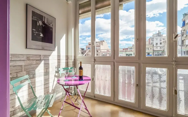 Modern Villa in Eixample With Sea Near