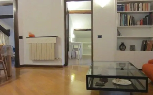Temporary House - Milan Piazza Loreto