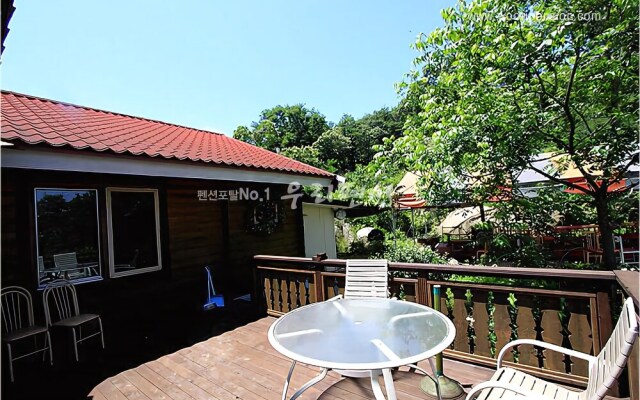 Gangahwa Forest Morning Pension