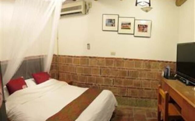 Pearl Coffee Guest House