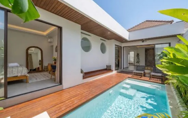 Sanjama villa - Private Pool 2 BR Villa with Spacious Outdoor Lounge — hotel in Kerobokan Kelod