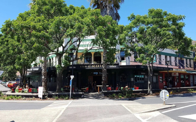 Whakatane Hotel