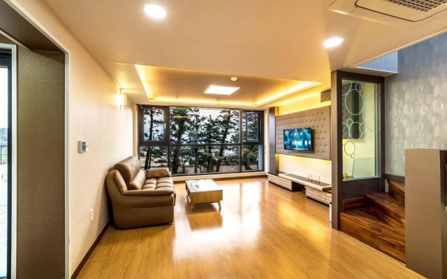 Sanbangsan Ae Resort