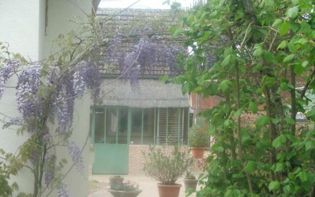 Gîte Meusnes, 2 pièces, 2 personnes - FR-1-491-87