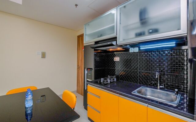 Fully Furnished And Homey 1Br Apartment At Pejaten Park Residence