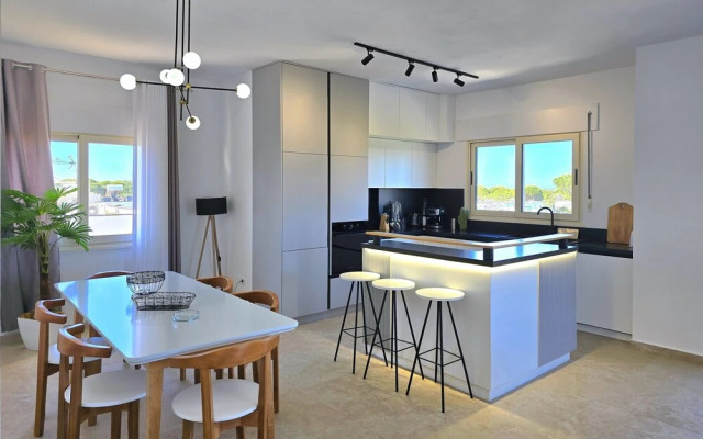 Serenity Penthouse