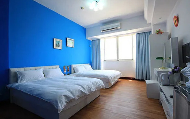 City Life - Chung Cheng Gallery