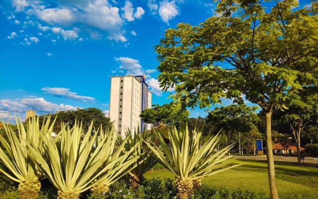 Hotel Rainha dos Apóstolos