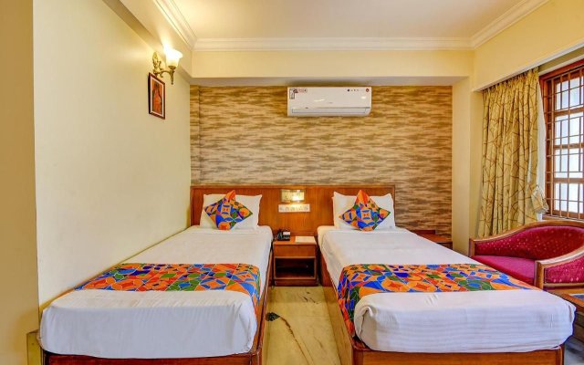 Hotel Maurya Residency