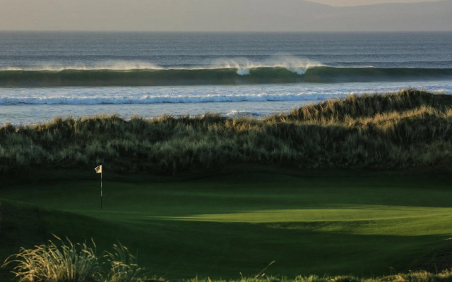Another Place, The Machrie