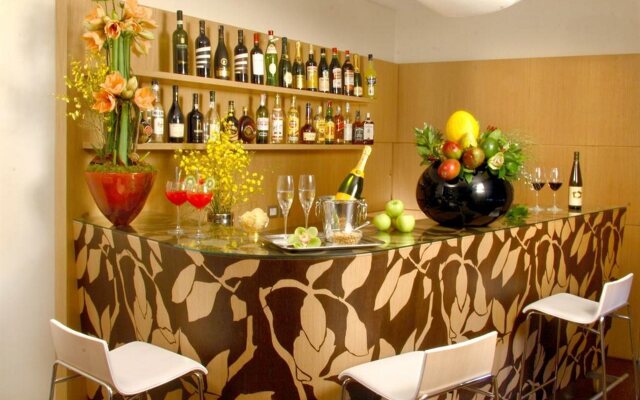 9Hotel Cesari