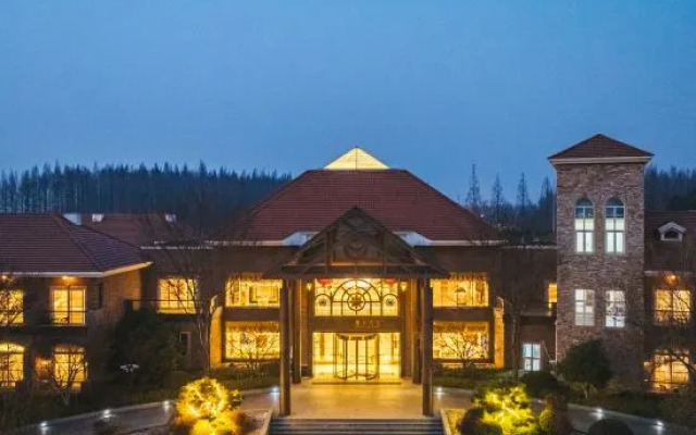 Flower Lux·Chongming Forest Resort Hotel