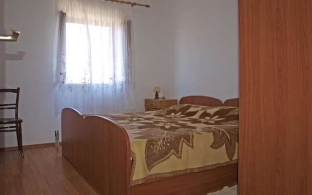 Apartments Janja Postira