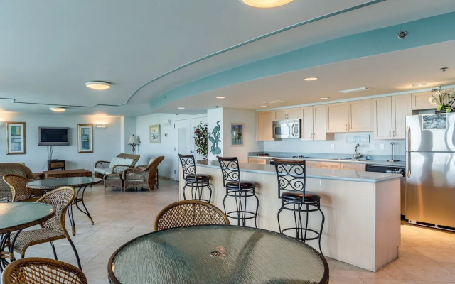 Sabine Yacht & Racquet by Southern Vacation Rentals