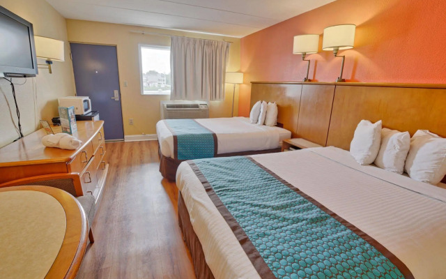 Seashire Inn & Suites