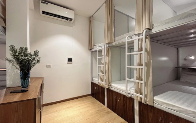 Urban Slumber Hostel