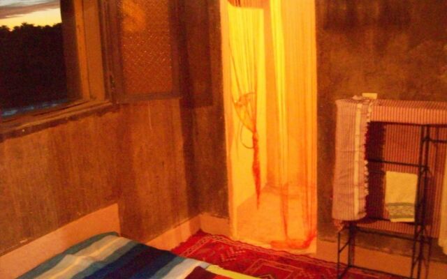 Riad Tinfou