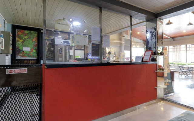 RedDoorz Syariah near Mall Of Serang – Lobby – Serang