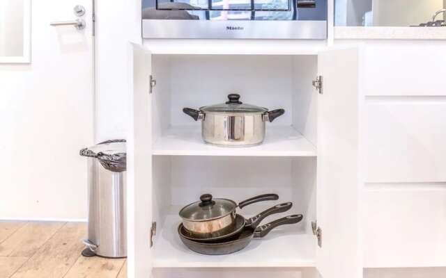 B03-darling Harbour 1 BDR APT