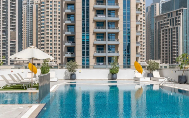 Dream Inn - Bahwan Tower