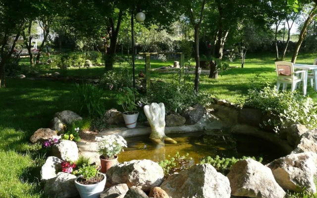 Yakamoz Hotel
